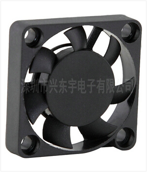 加溼器散熱風(fēng)機(jī)